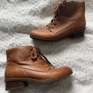 Dansko boots 41